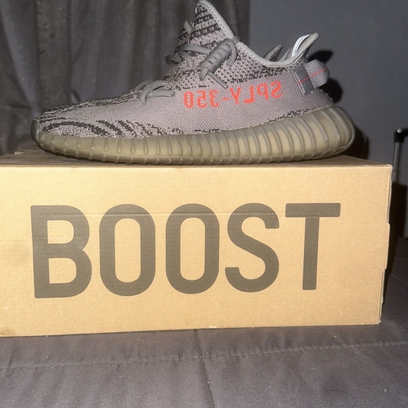 Yeezy 350 V2 Beluga’s - Picture 3 of 3